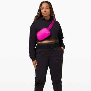 Lululemon belt bag highlight purple